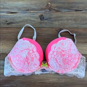 Victoria’s Secret Dream Angels Bra